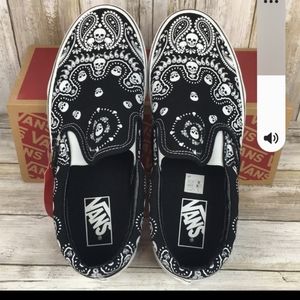 Vans Classic Slip on Bandana☠️